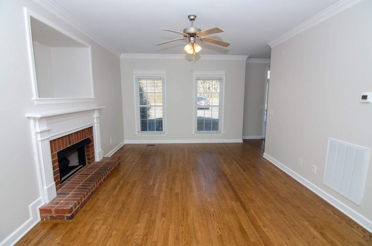 209 Newport Cove Ct - Photo 6 of 28