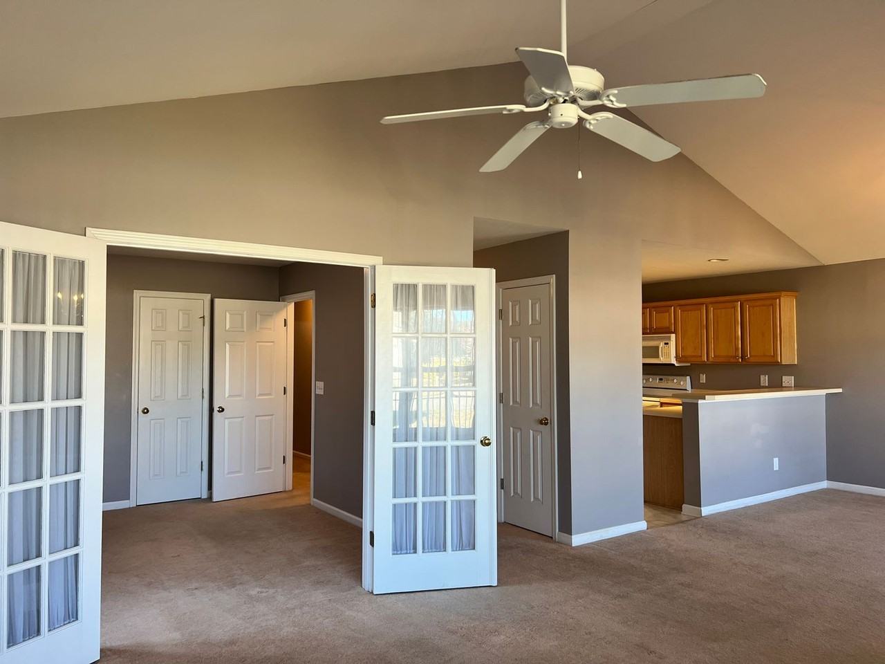 115 Marbella Dr - Photo 5 of 25