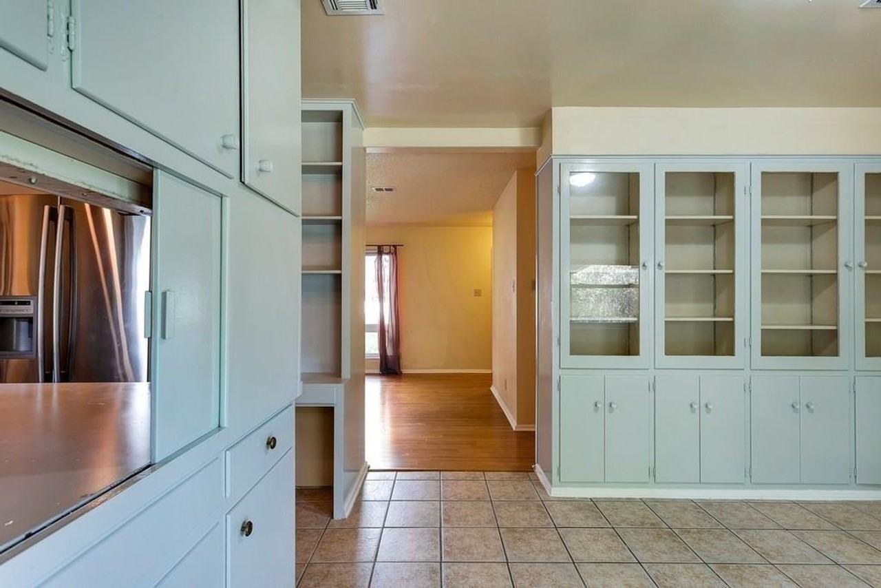 1703 Rockbridge Ter - Photo 5 of 16