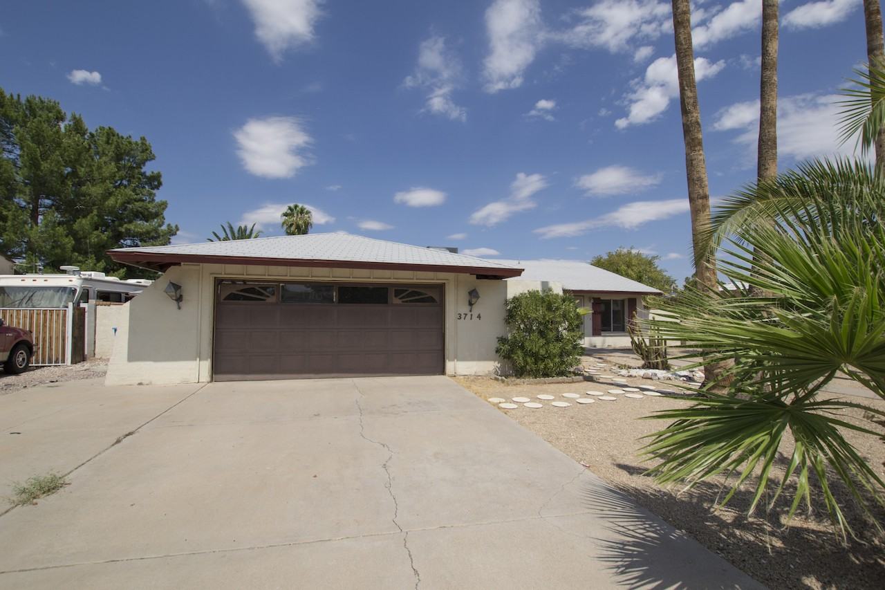 3714 W Calavar Rd - Photo 3 of 14