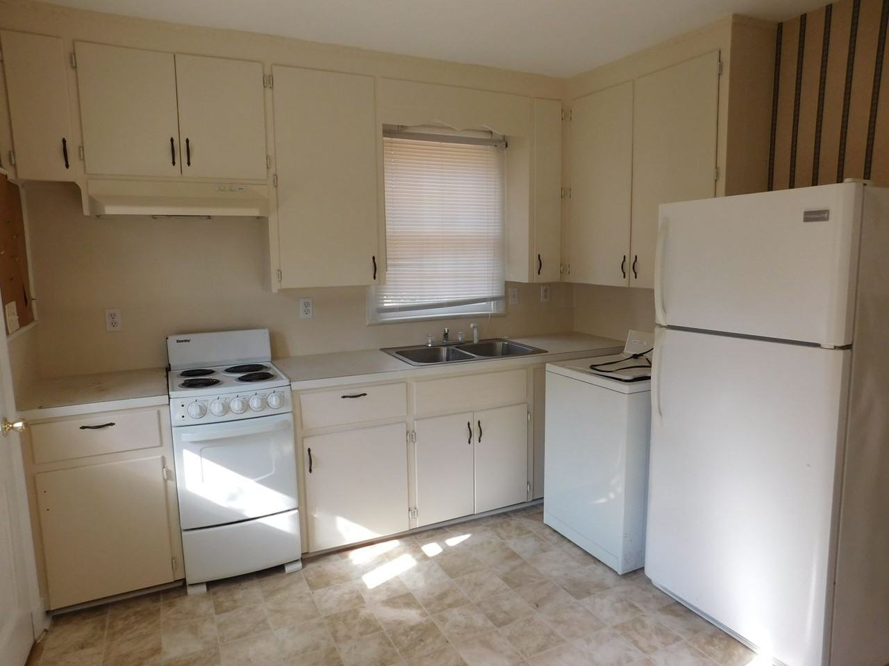 815 Haywood Pl - Photo 7 of 18