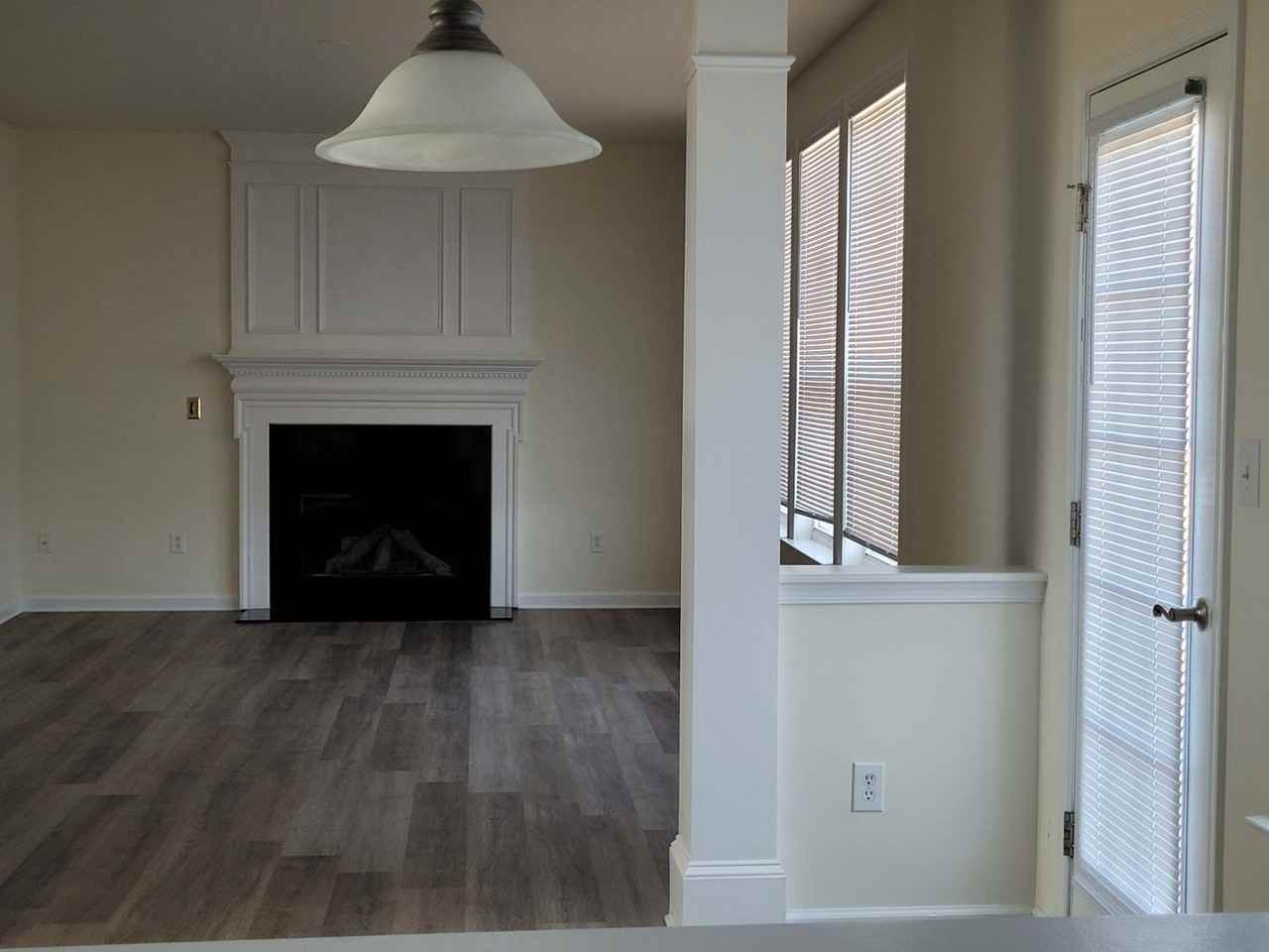 23 Nicholas Dr - Photo 3 of 25