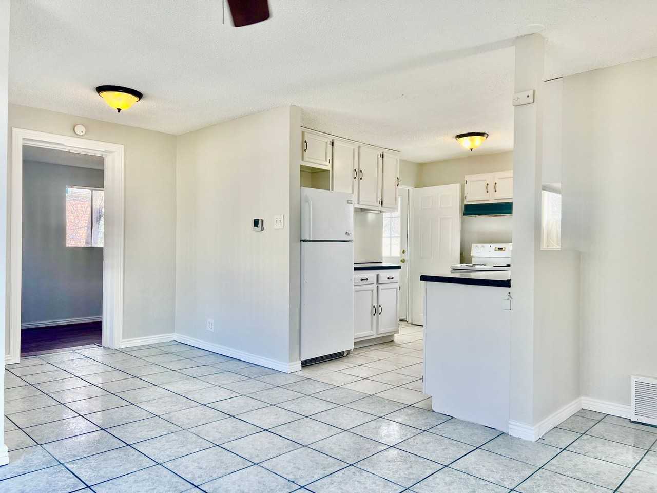 3920 Jackson Street - Photo 4 of 14