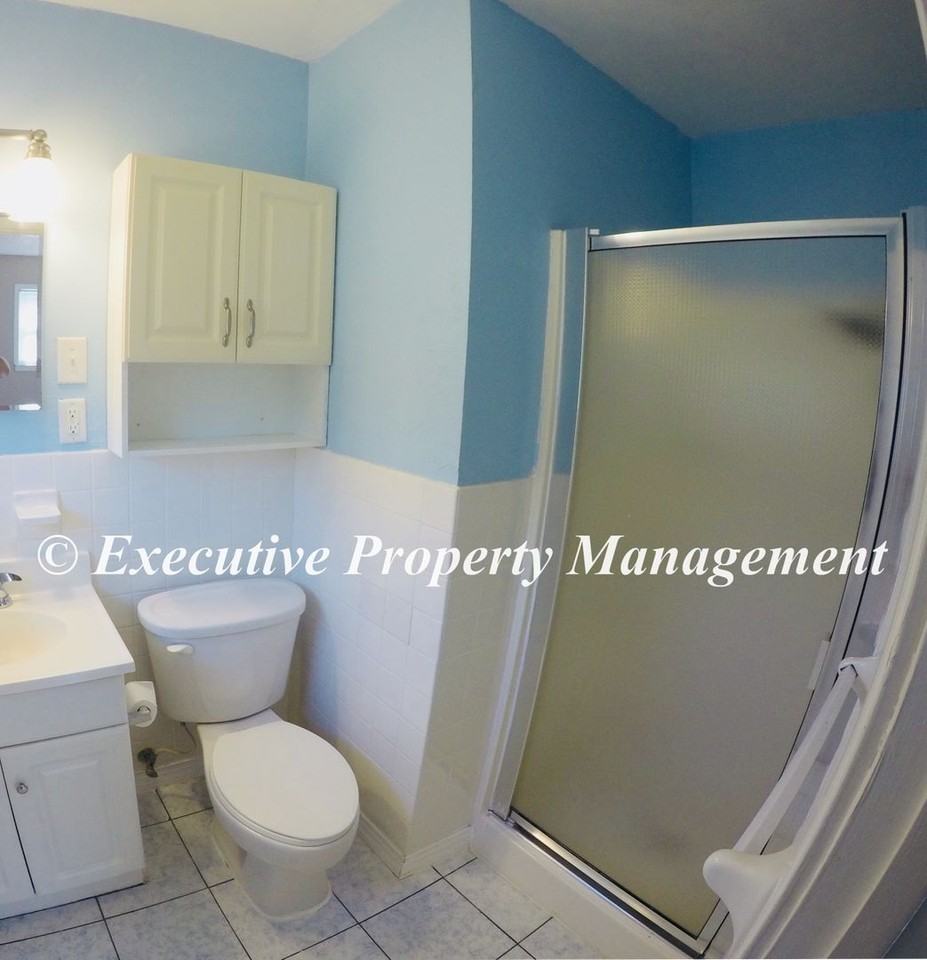 908 Deorsam Dr - Photo 7 of 12