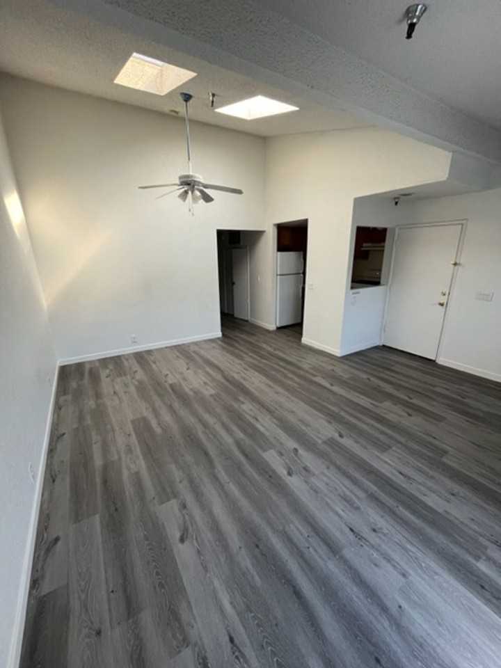 45 Stenner St Apt M - Photo 3 of 9