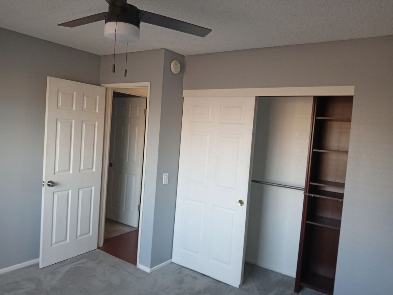 7052 Alpine Ave - Photo 6 of 12