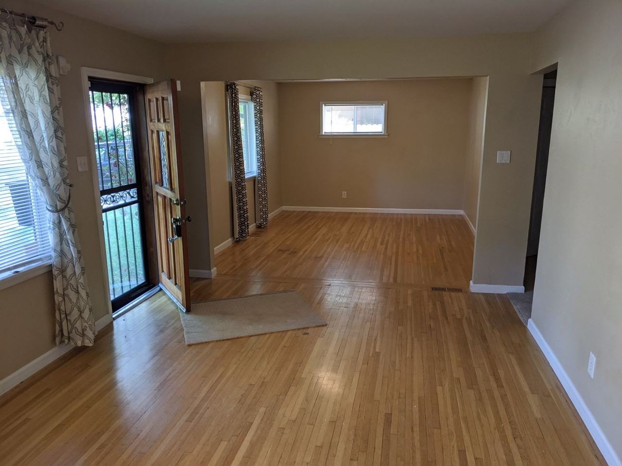 5629 E Minnesota Dr - Photo 5 of 50