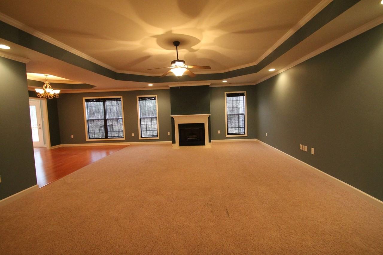 1830 Country Manor Ln - Photo 6 of 49