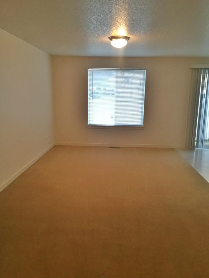 5502 Ne 71st Ave - Photo 5 of 18