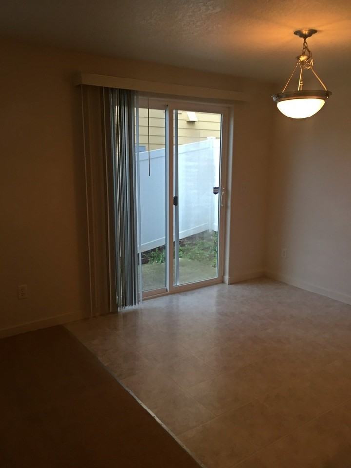 5502 Ne 71st Ave - Photo 6 of 18