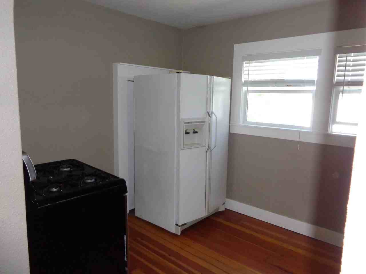 537 Reeves Avenue #1 - Photo 5 of 8