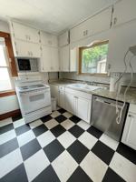 featured image of 712 S Main St