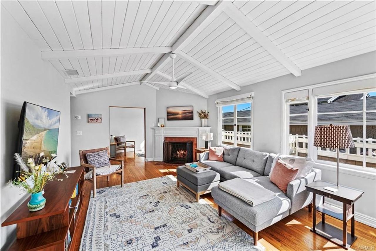 515 Oak St - Photo 5 of 50