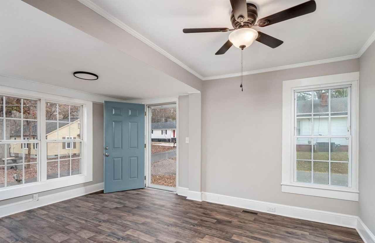 721 Broad St - Photo 6 of 15