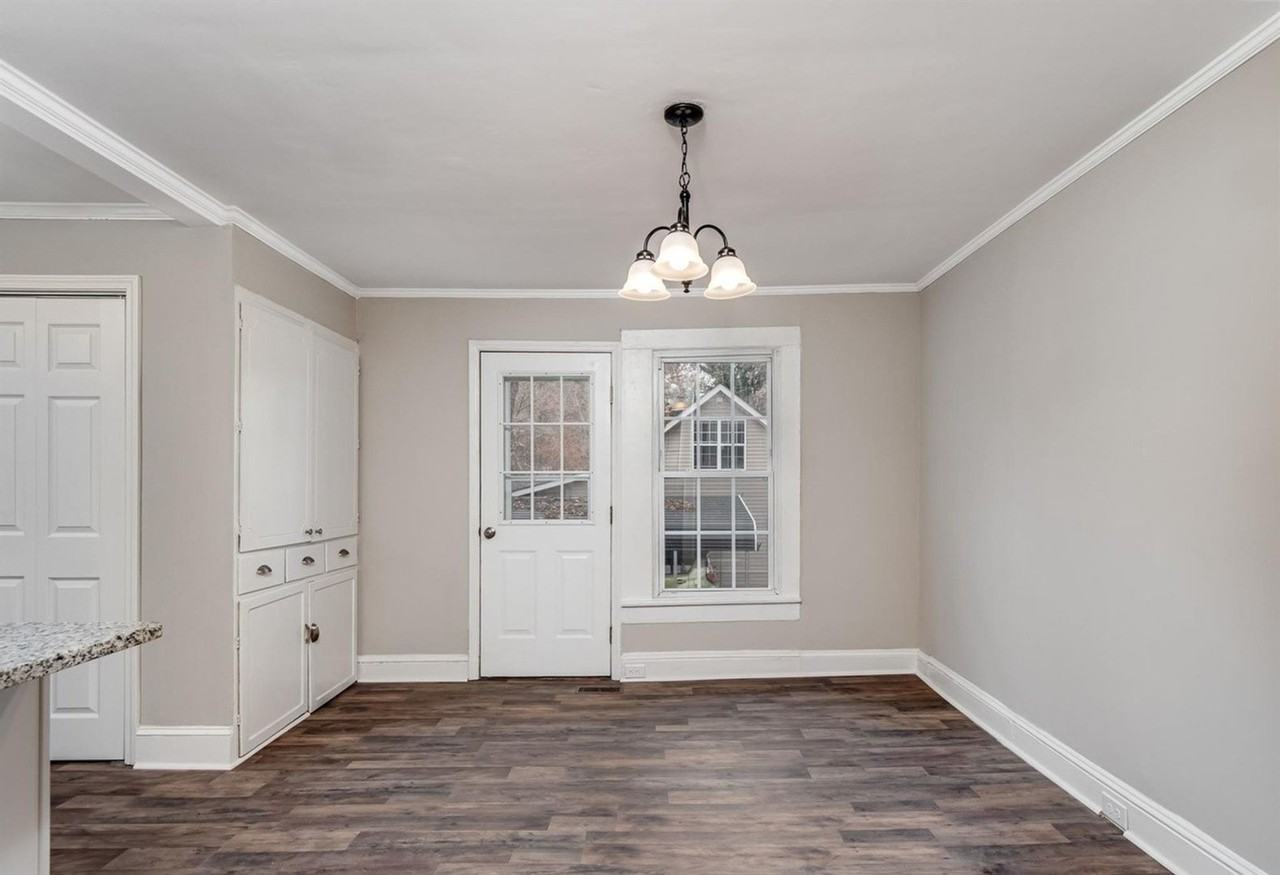 721 Broad St - Photo 7 of 15