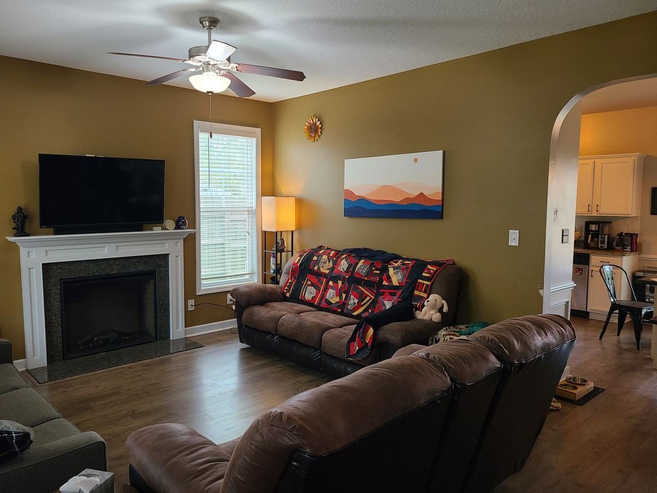183 Pamlico Dr - Photo 4 of 32