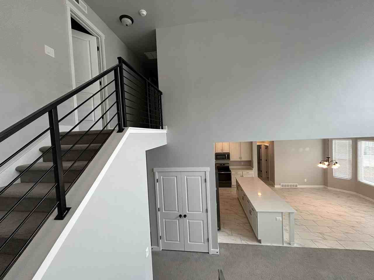 2949 S Greenhead Dr - Photo 6 of 23