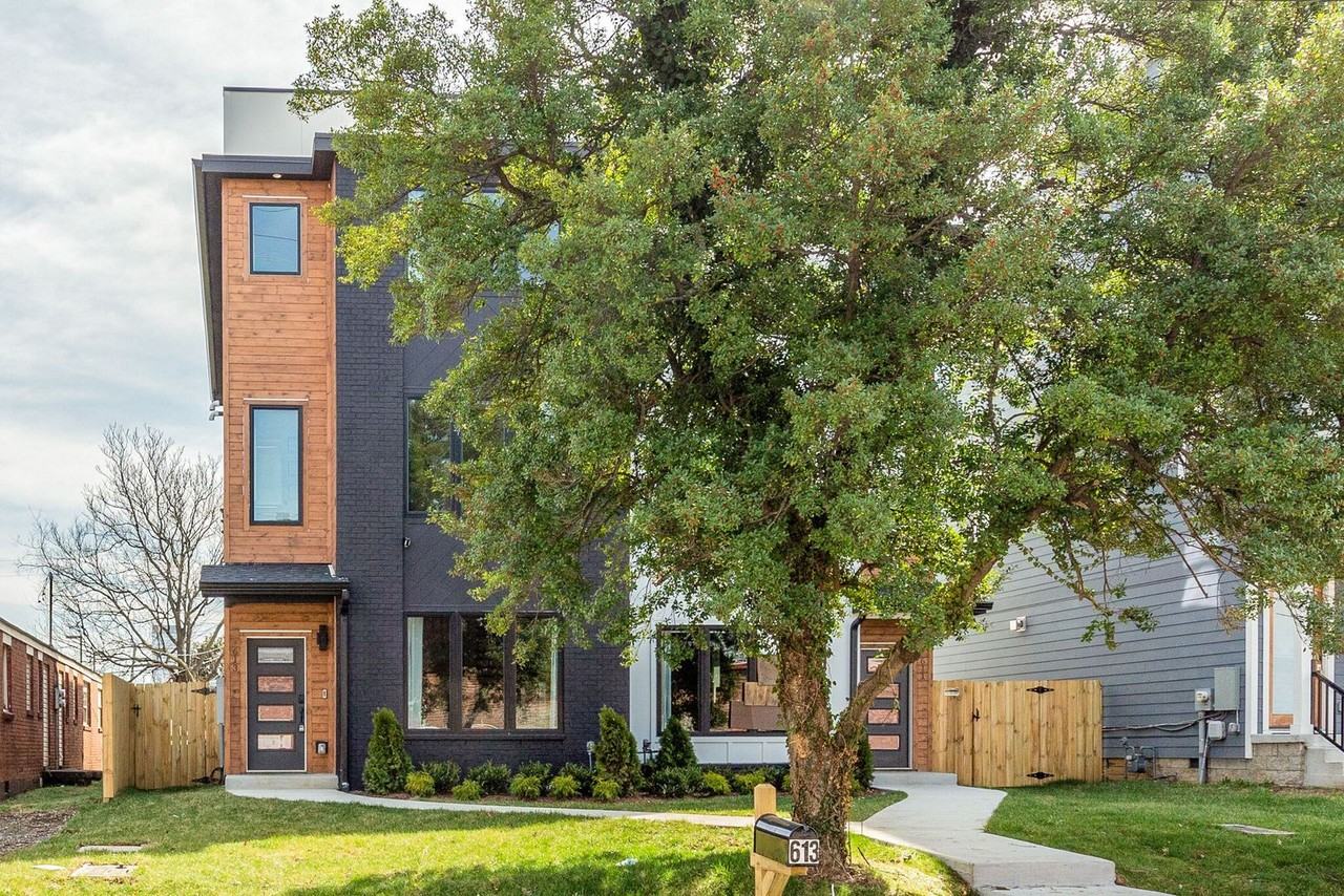 613 21st Ave N - Photo 2 of 50