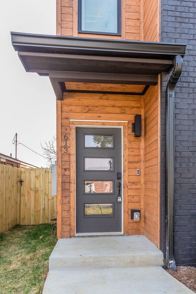613 21st Ave N - Photo 4 of 50
