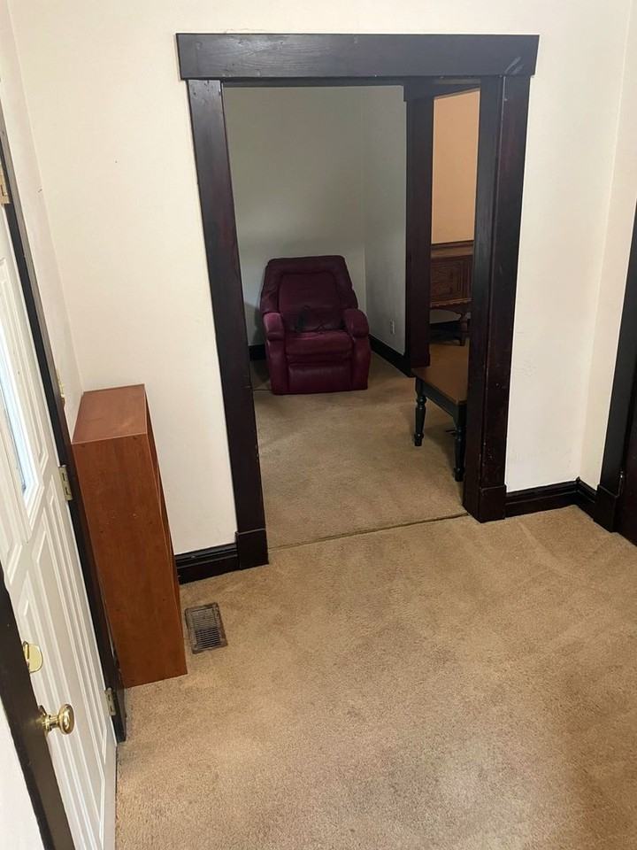 117 East Davis Avenue - Photo 4 of 19