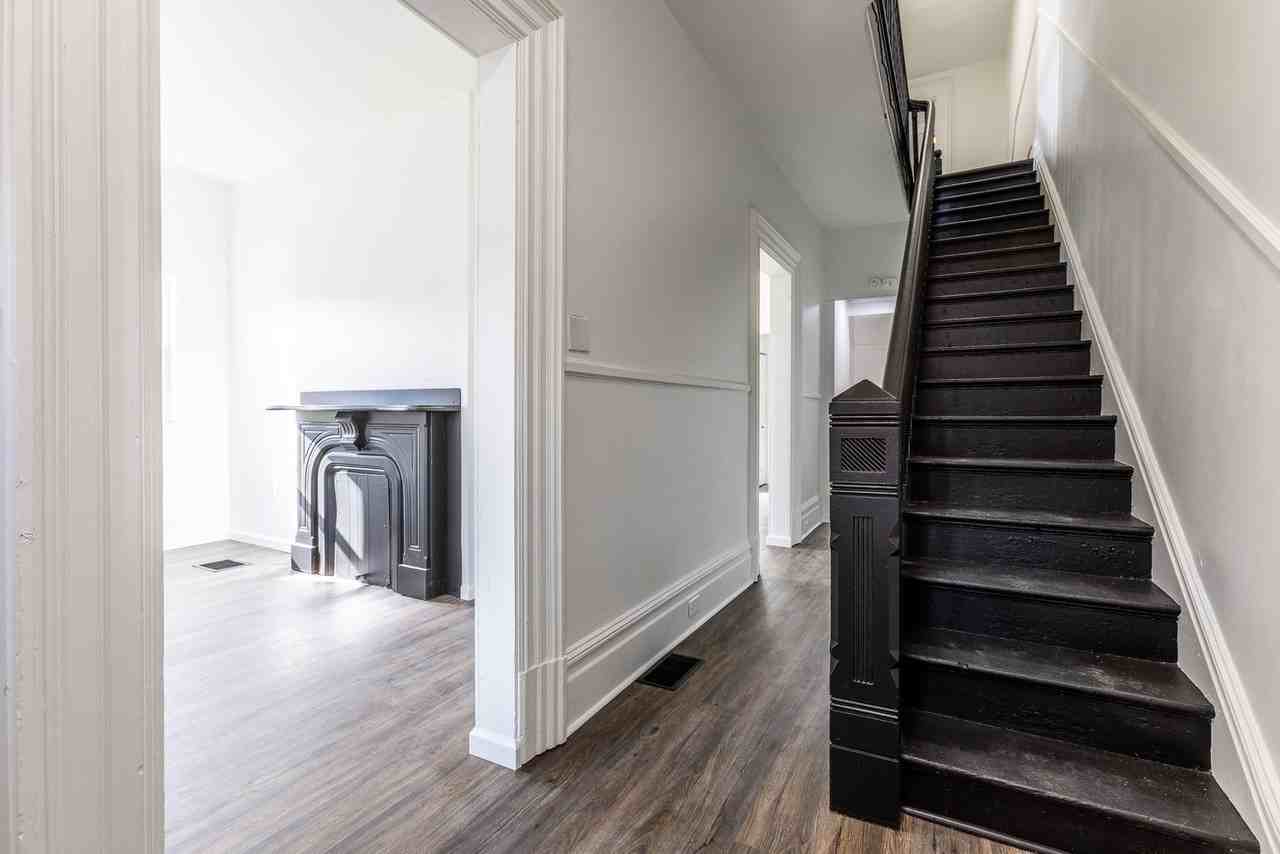 43 Mount Oliver St - Photo 5 of 50