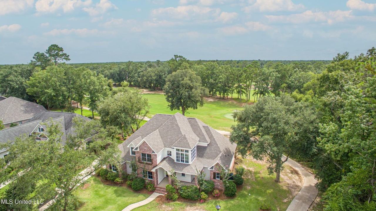 7309 Live Oak Way - Photo 2 of 29
