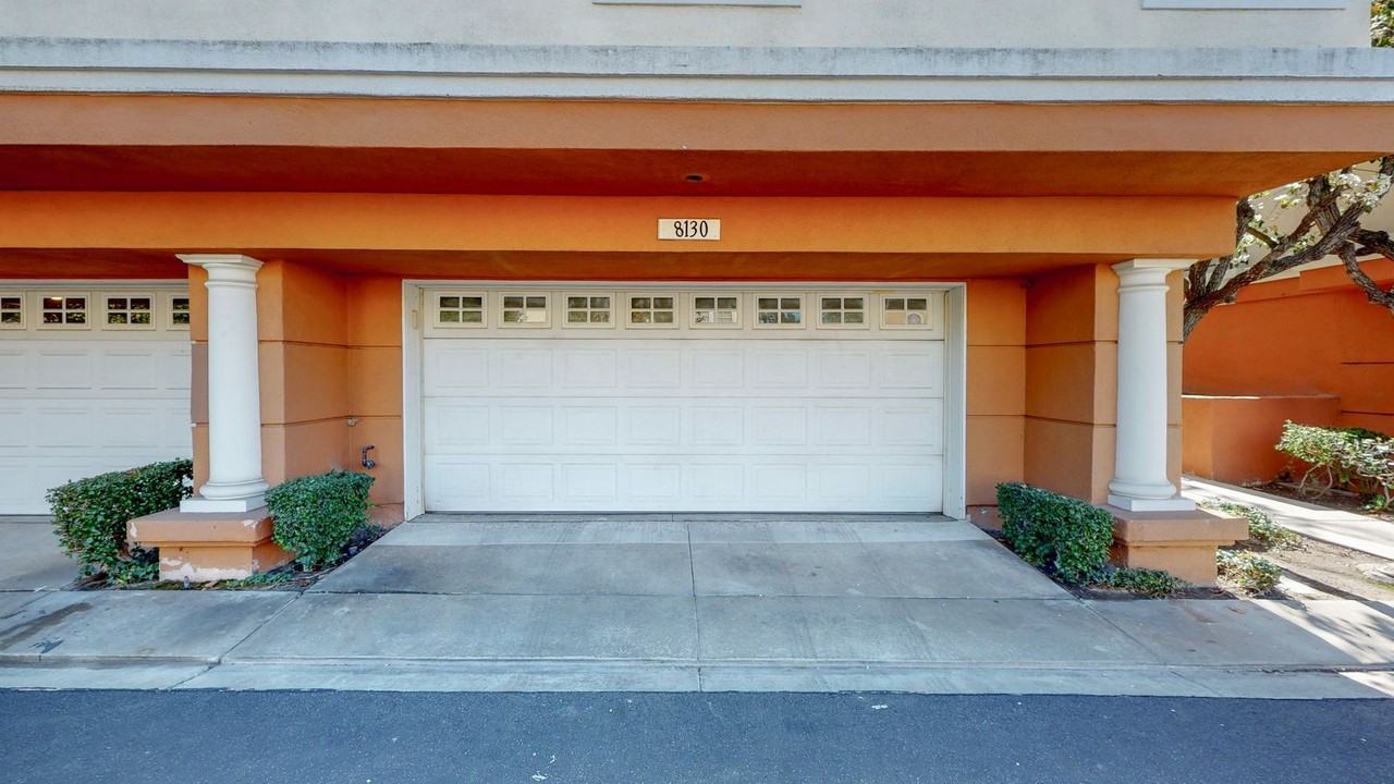 8130 E Naples Ln - Photo 3 of 14