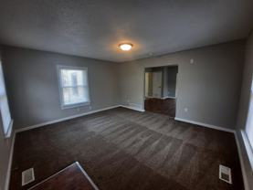 2722 Sheridan Ave - Photo 1 of 1