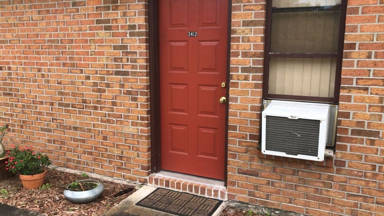 3412 Overlook Dr Ne - Photo 2 of 5