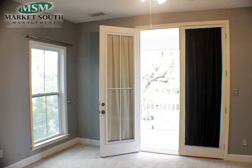 727 E Henry St - Photo 6 of 15