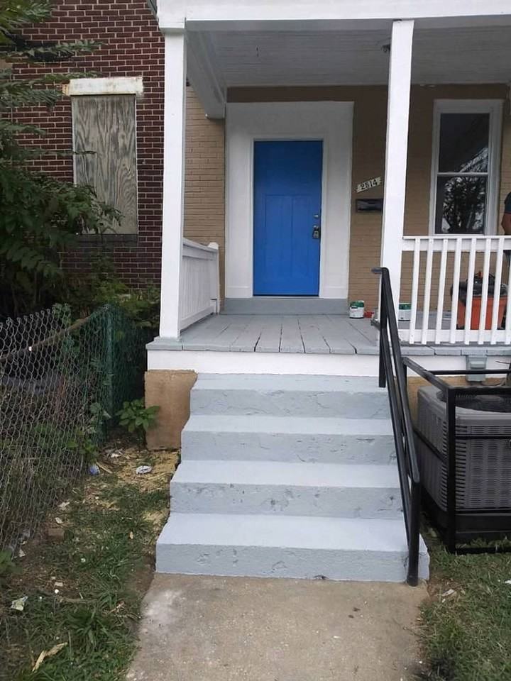 2514 Oswego Ave - Photo 2 of 19