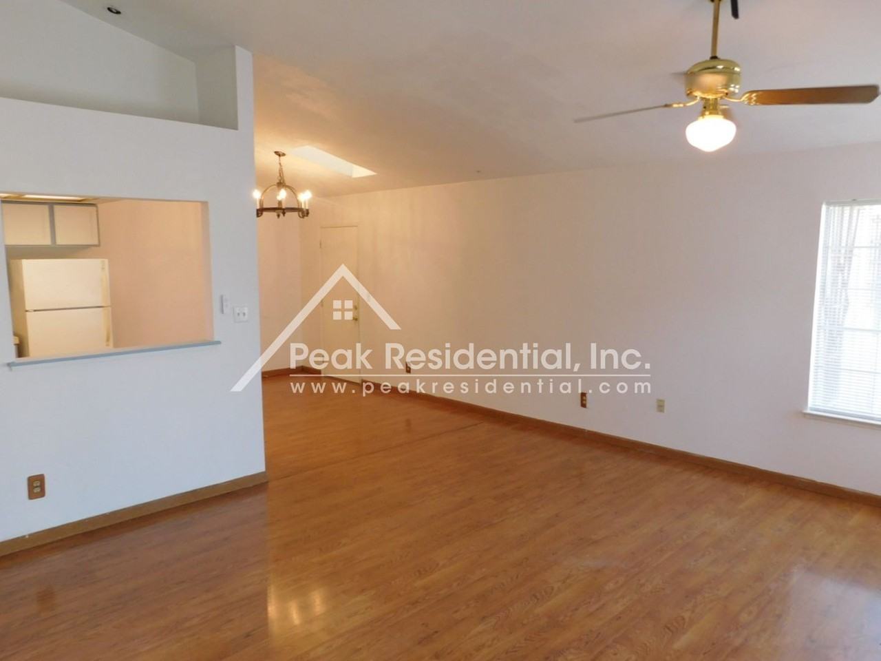 7753 Temwoods Way - Photo 3 of 21