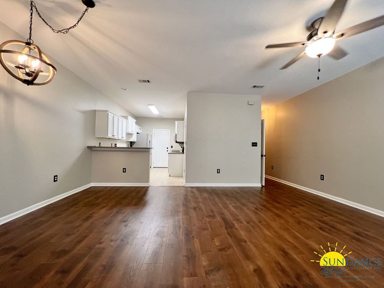 133 Farrah Ave - Photo 2 of 23