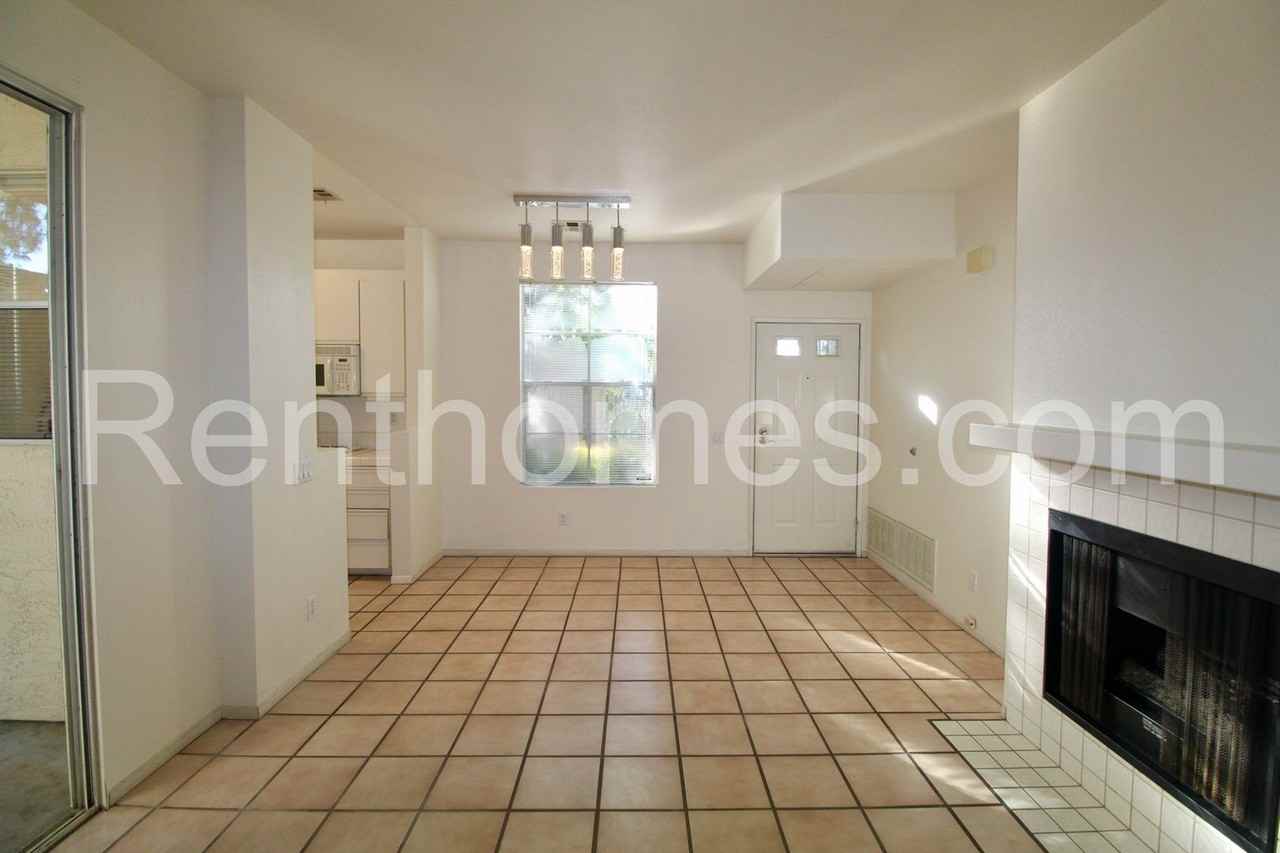 10921 Sabre Hill Dr #373 - Photo 4 of 24