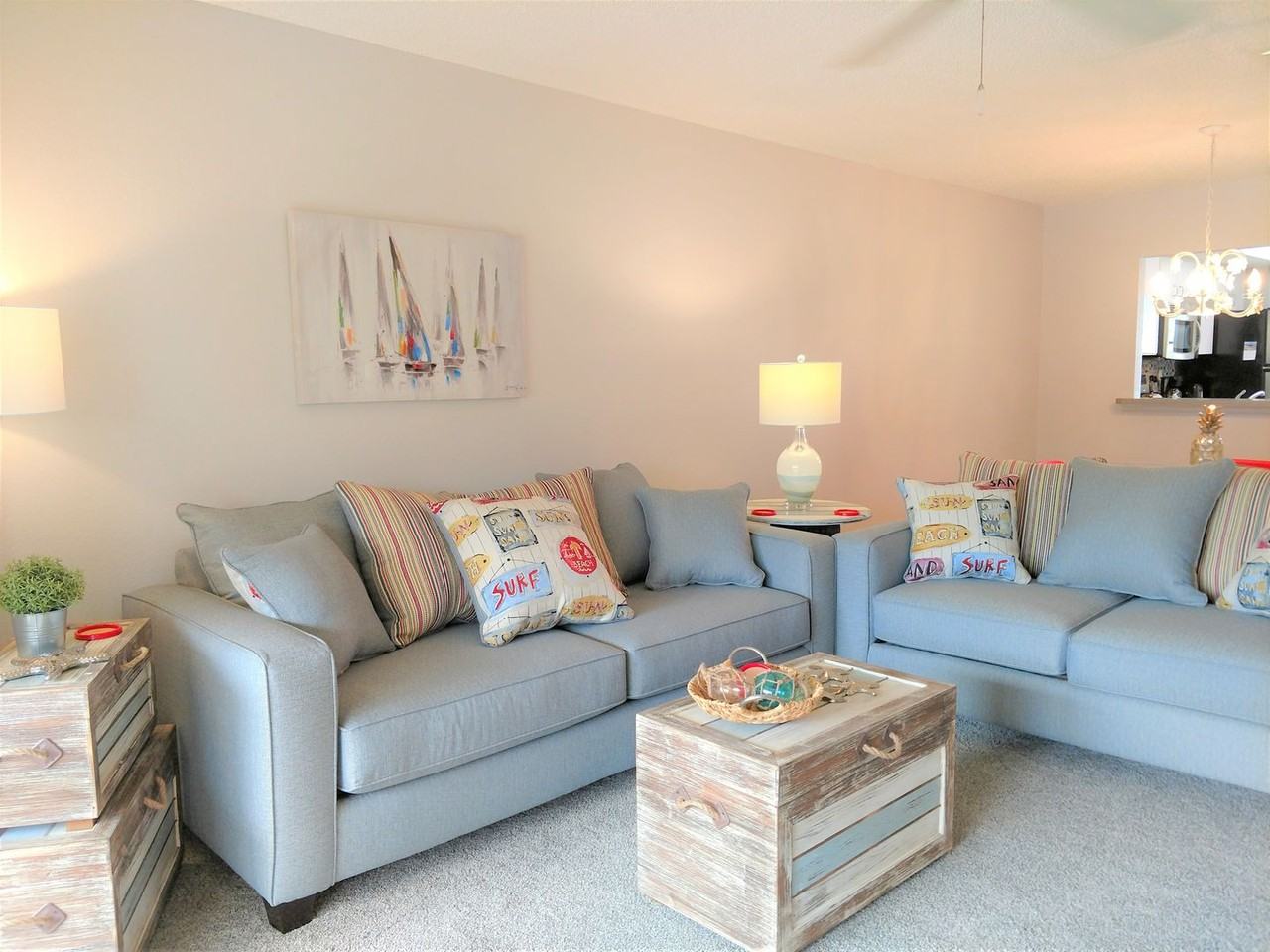 310 Mission Trail North #H - Photo 4 of 37