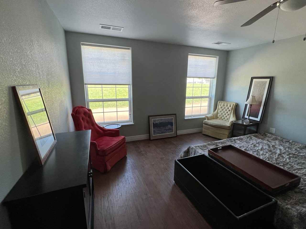 2944 Ute St - Photo 4 of 11