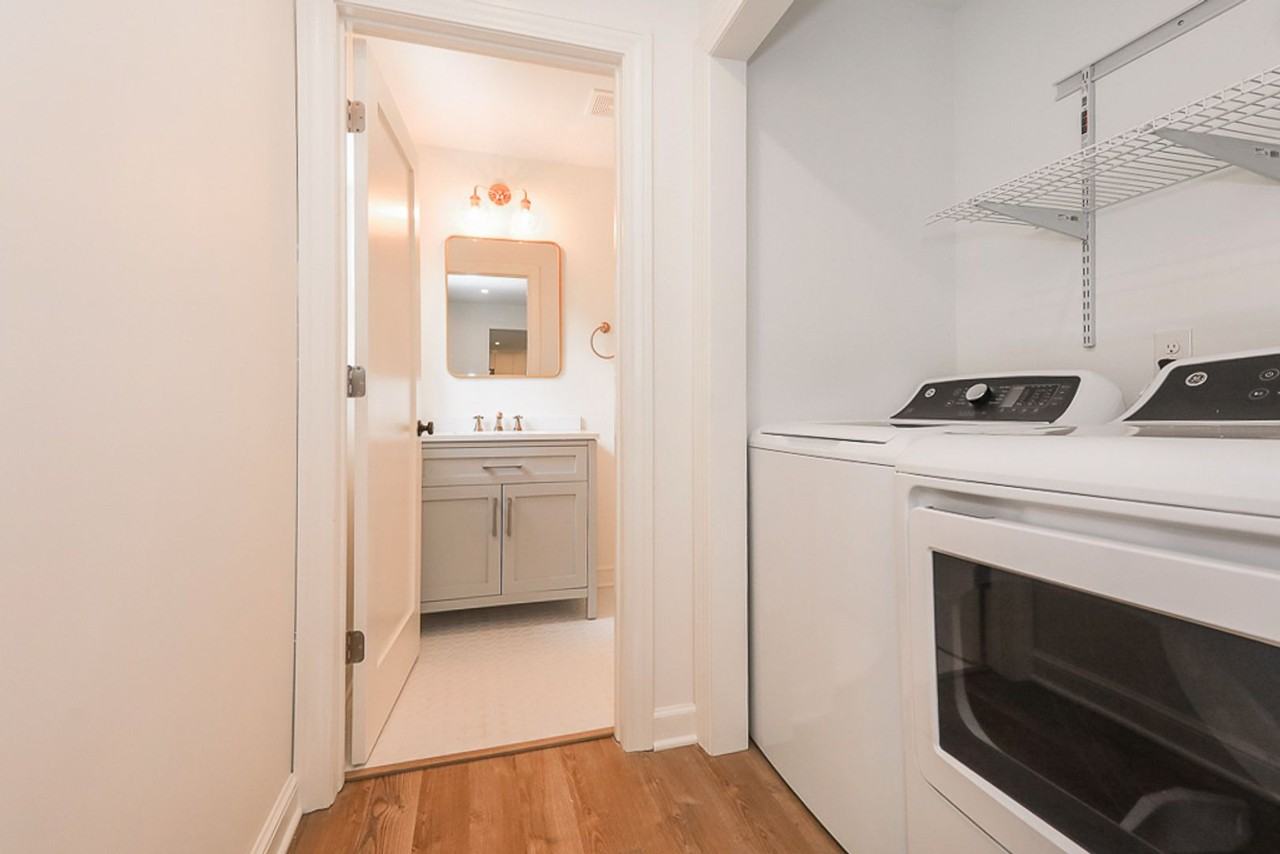 27011 Normandy Rd - Photo 5 of 43