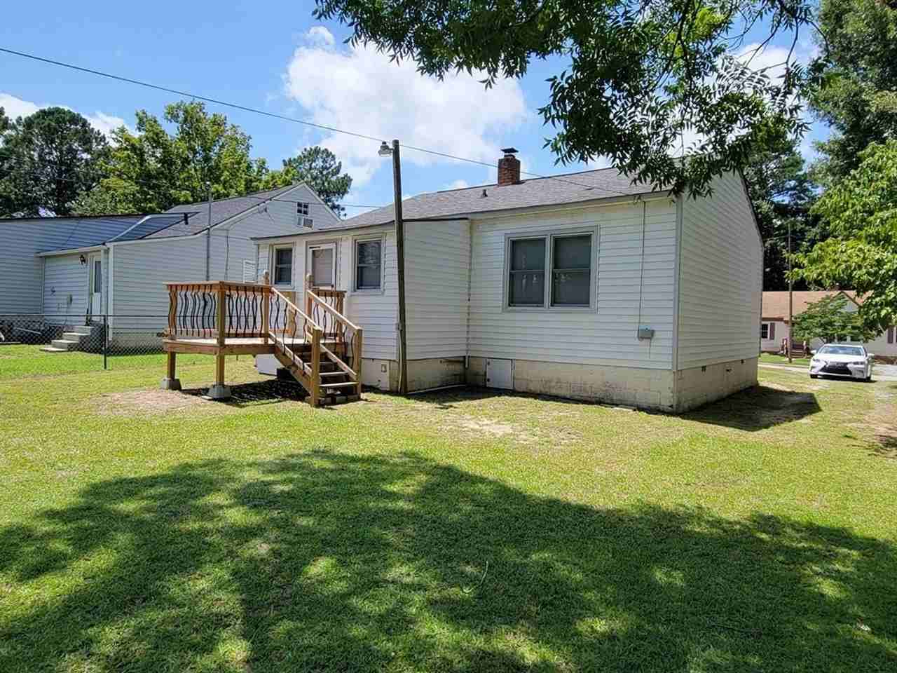 310 Marshall St - Photo 3 of 15