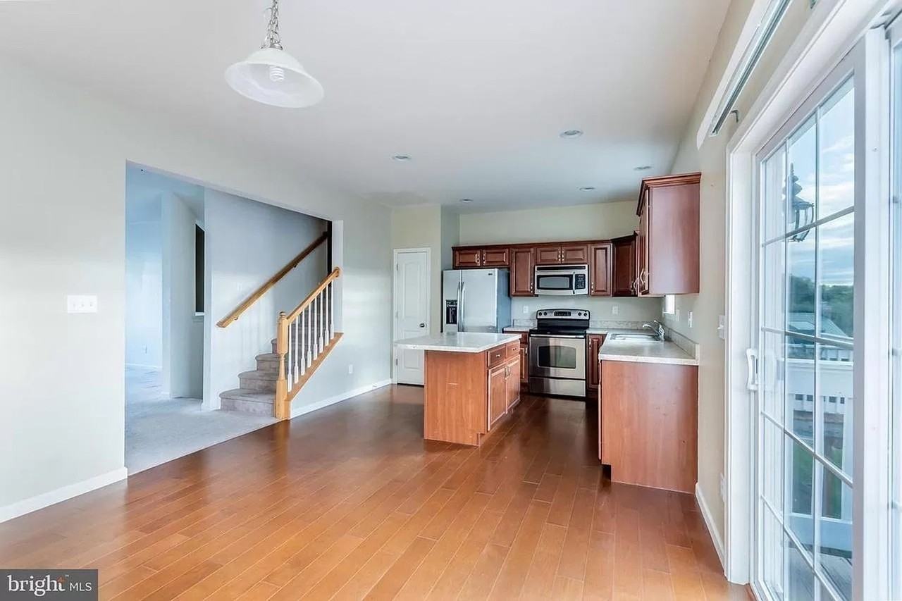 6 Jay Cir - Photo 2 of 15