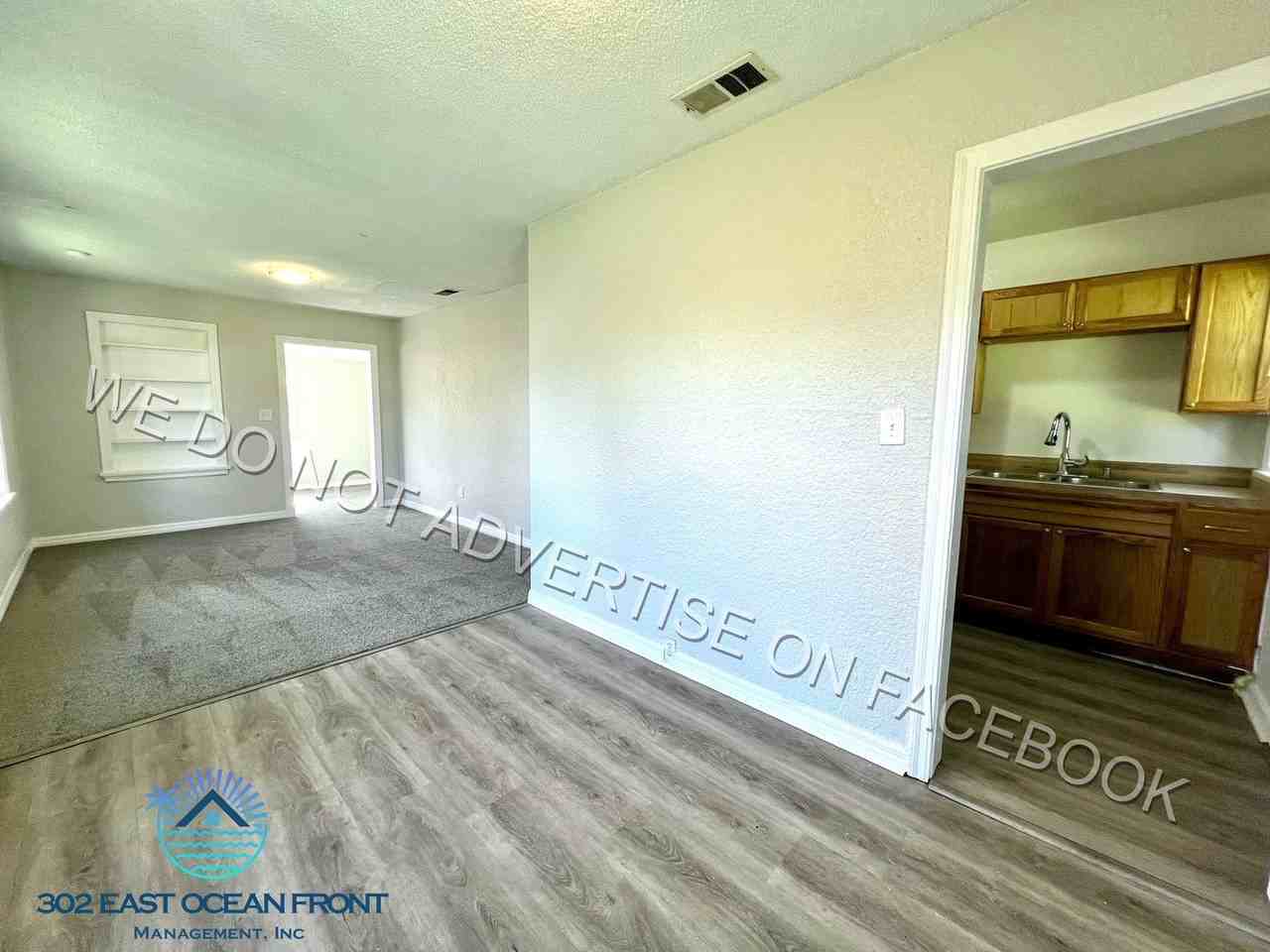 3017 Broadway Ave - Photo 2 of 11