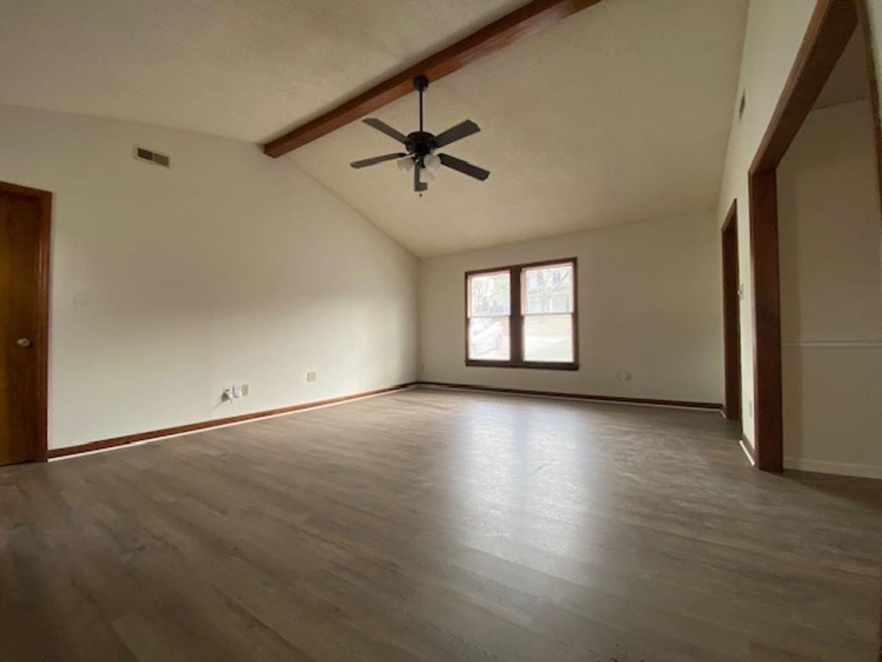 7201 Spring Morning Ln - Photo 7 of 18