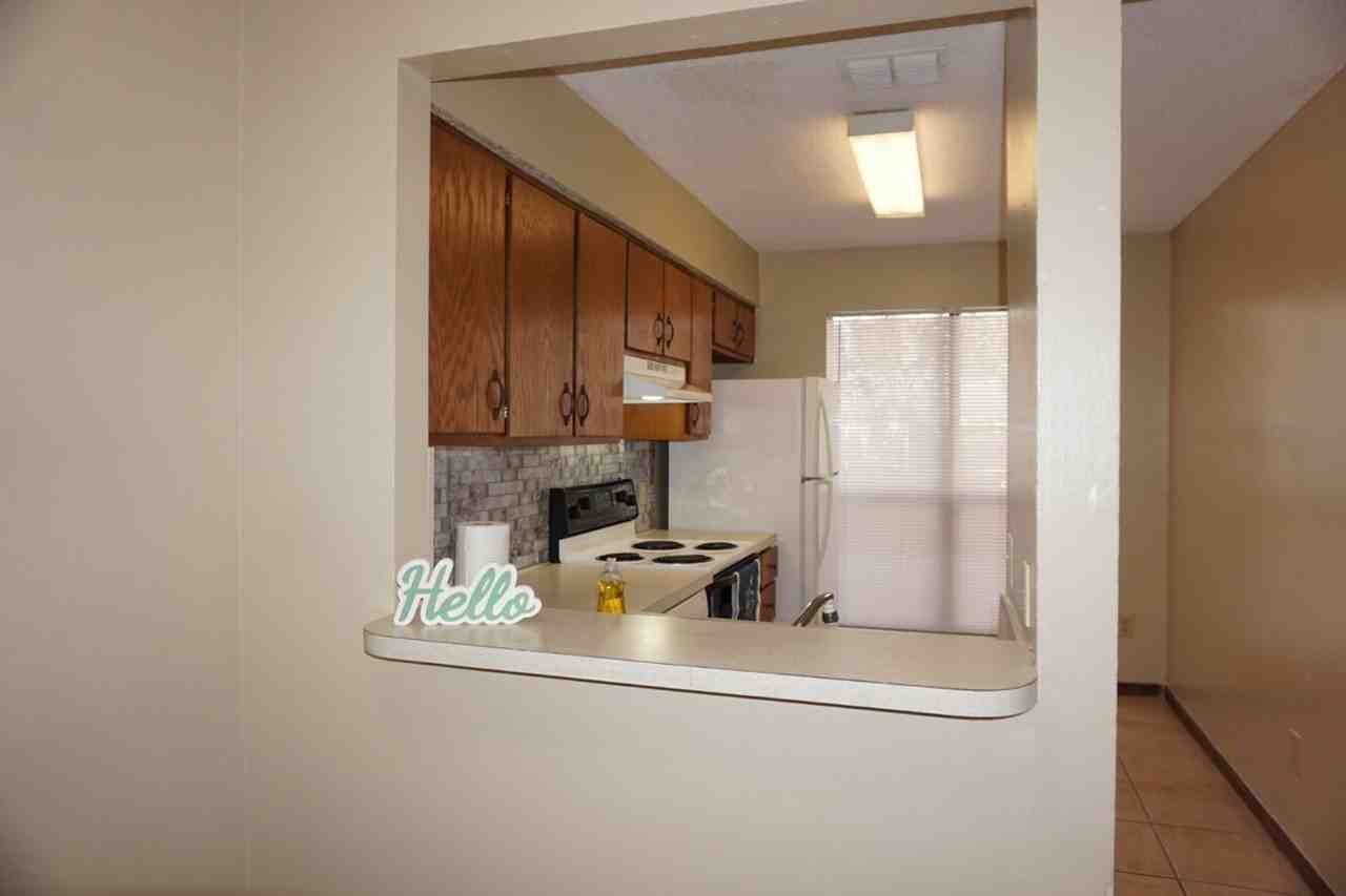 1043 Lee Rd - Photo 3 of 11