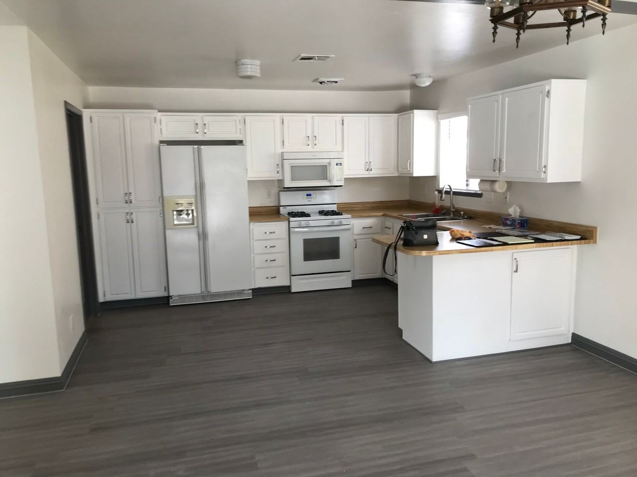 6271 Cedarwood Ave - Photo 6 of 29