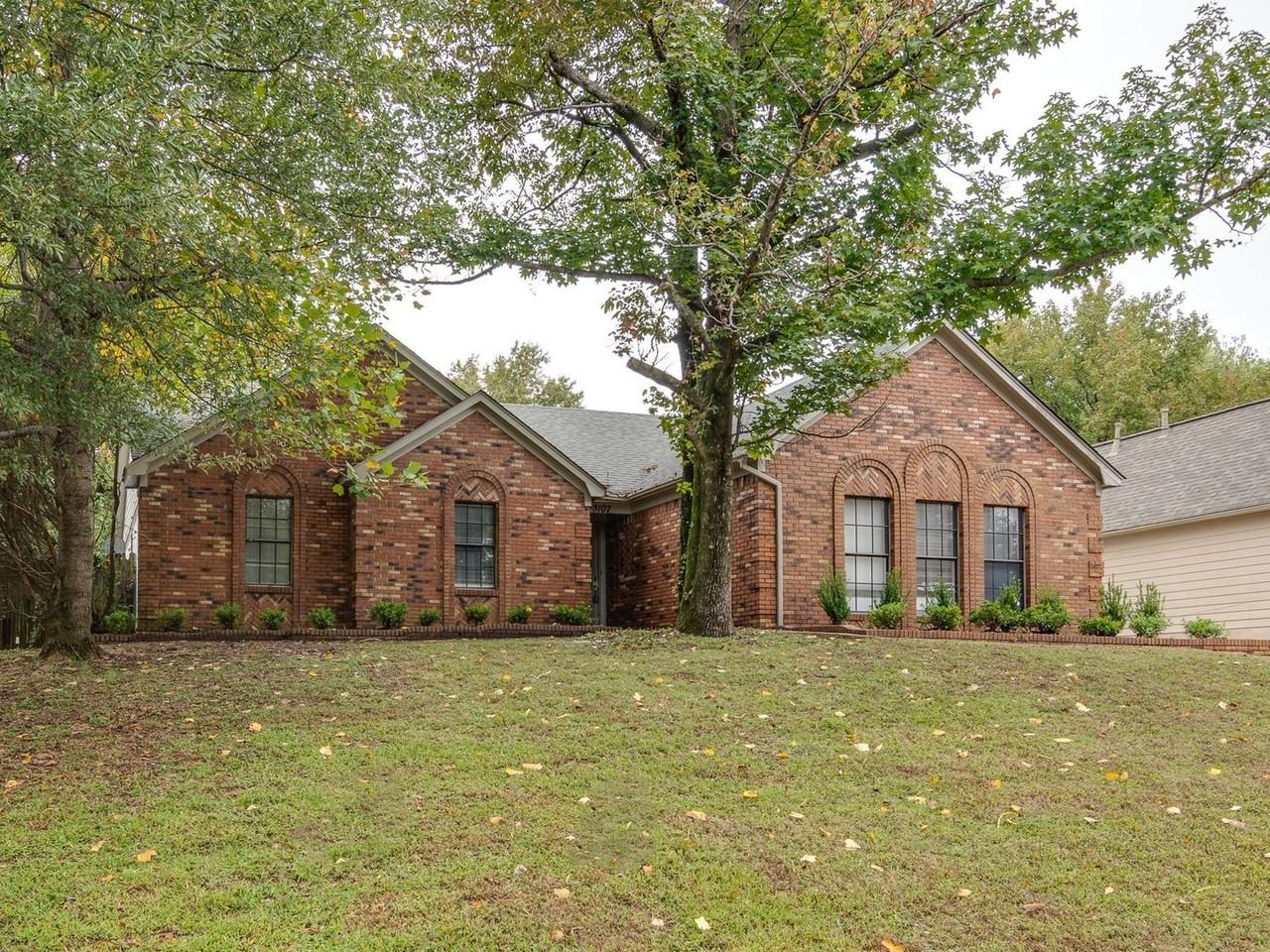 3107 Santa Cruz Cv - Photo 2 of 24