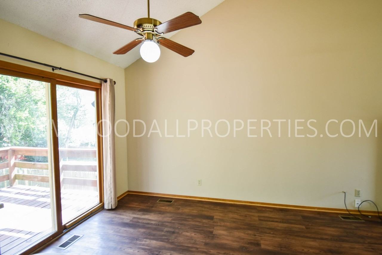 1455 20th St - Photo 6 of 23