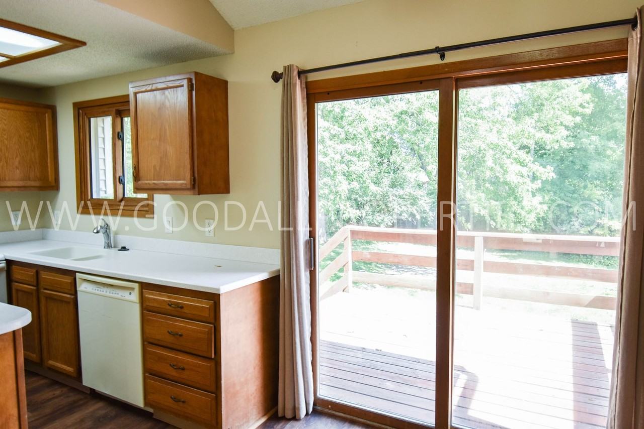 1455 20th St - Photo 7 of 23