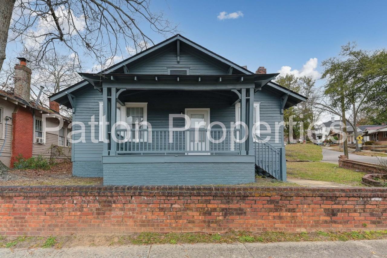 2229 Greene Street - Photo 2 of 20