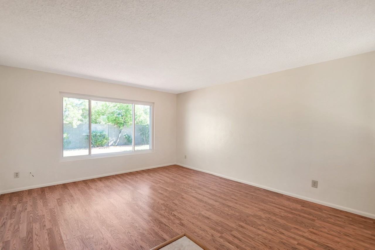 2809 N Granite Reef Rd - Photo 5 of 22