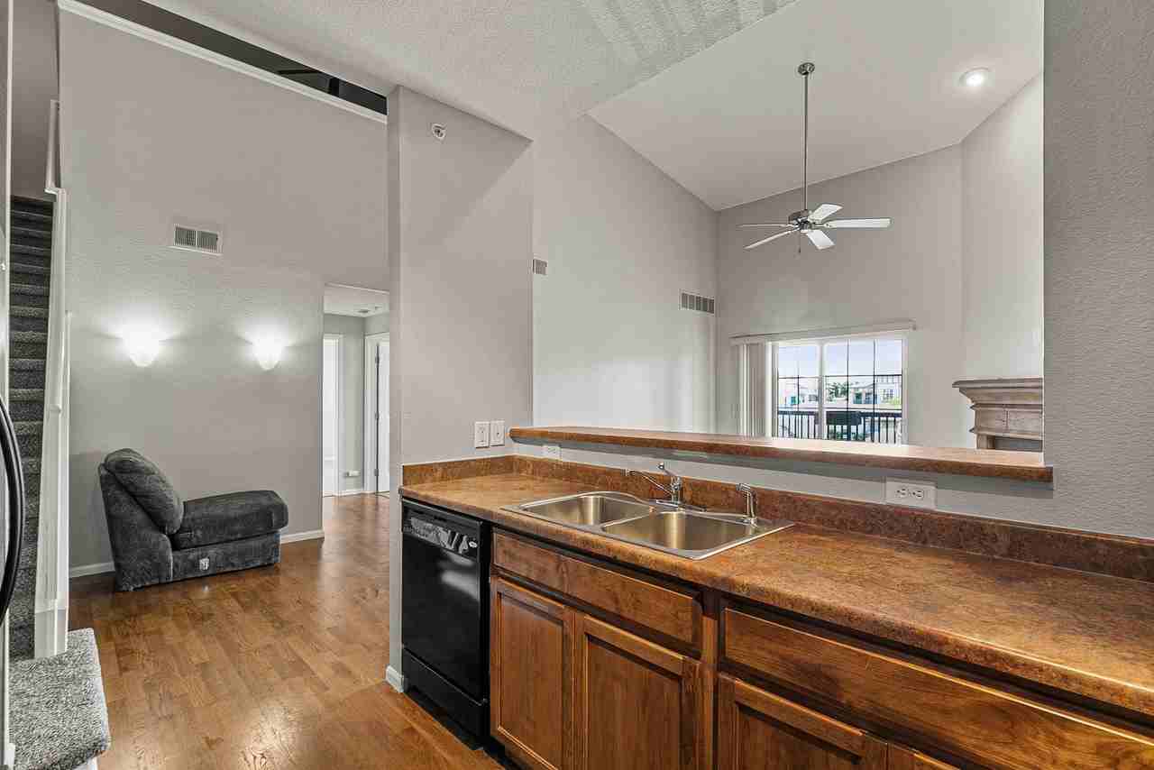 3865 S Dayton St #306 - Photo 7 of 27