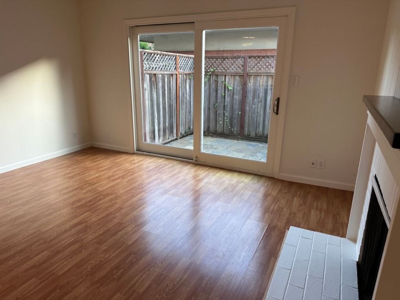 19 Pixley Ave - Photo 6 of 48